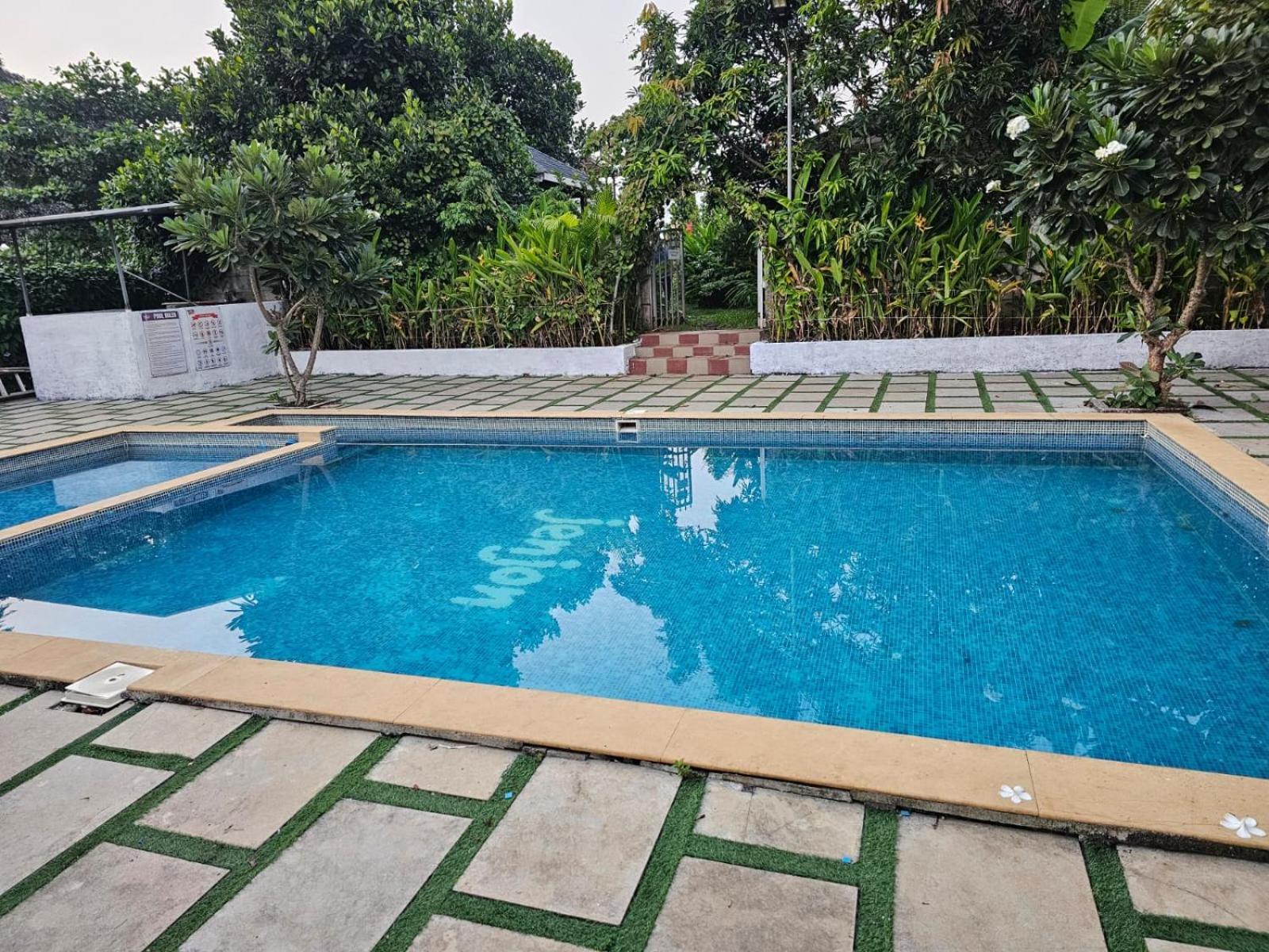 Jenjon Best Retreat Chalets At Sparsh Karjat Resort With Optional Swimming Pool Exterior photo